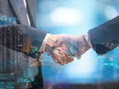 Для чего использовалась светоотражающая одежда?