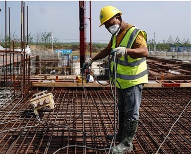 Как проверить стойкость цвета светоотражающей одежды?