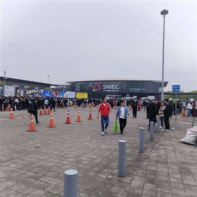 Kiiresti kuivava helkur T-särgi hooldusmeetodid